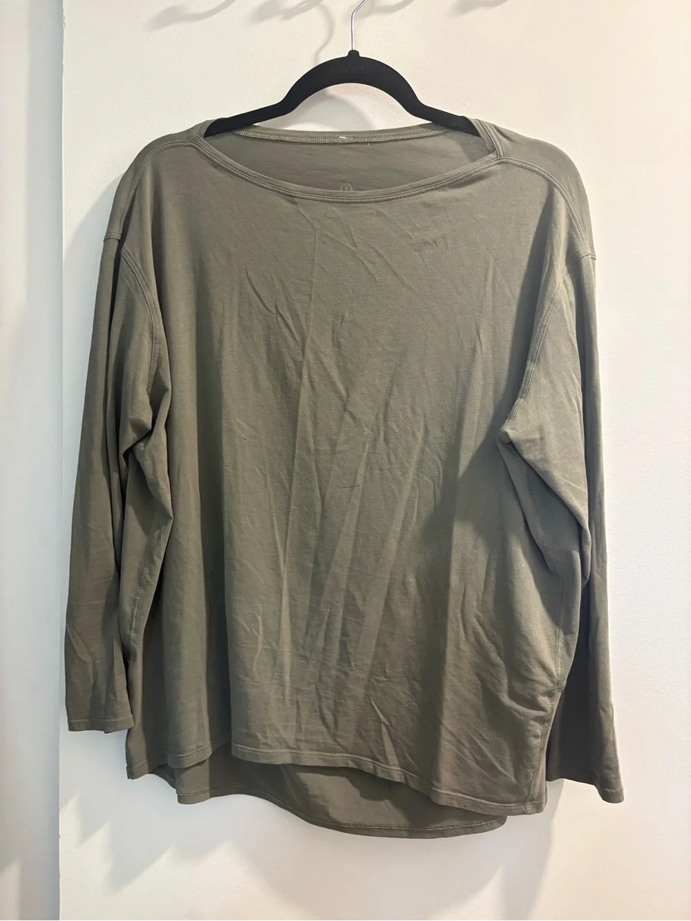 Lululemon Relaxed Olive Long Sleeve Tee ladies XL - Picture 1 of 3